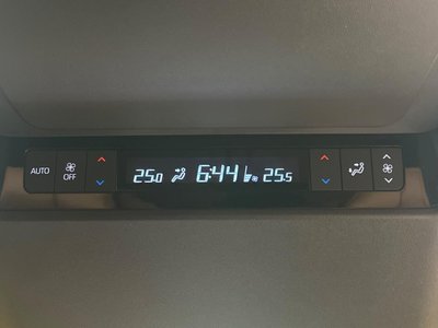 صورة مصغرة 46 لـ 2026 Toyota VELLFIRE
