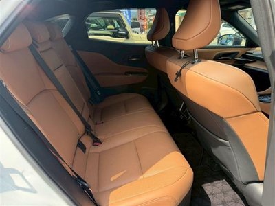 2024 Toyota CROWN SPORT thumbnail 19