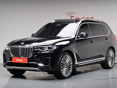 2021 BMW X7 — фото 1