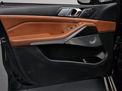 2021 BMW X7 — миниатюра 14