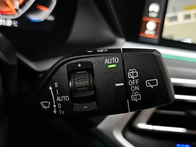 2021 BMW X7 — миниатюра 35