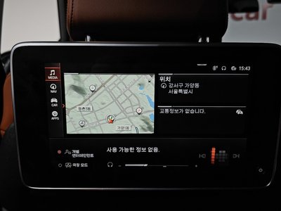 2021 BMW X7 — миниатюра 40