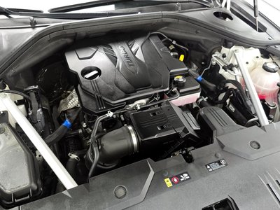 صورة 7 لـ 2021 Genesis GV70