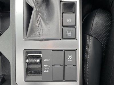 TOYOTA LAND CRUISER 250 - 10