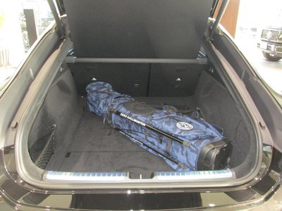 MERCEDES-BENZ EQS - 8