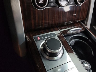 LAND ROVER RANGE ROVER - 9