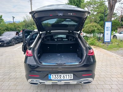 2025 Mercedes-BENZ GLC — миниатюра 15