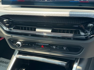 2025 BMW 3 SERIES — миниатюра 28
