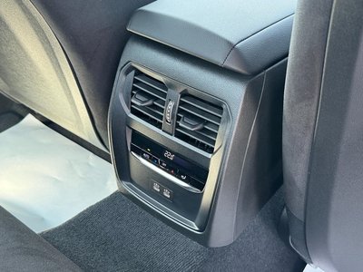 2025 BMW 3 SERIES — миниатюра 39