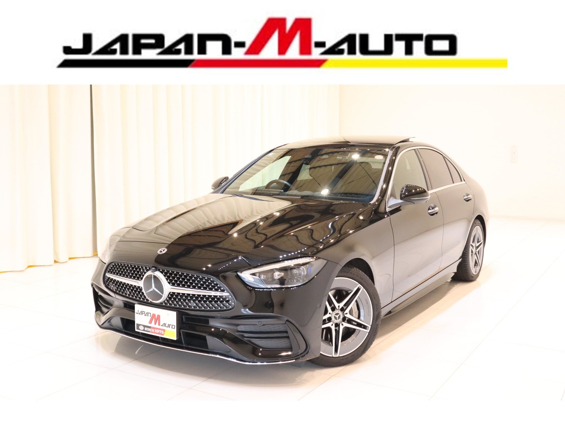 MERCEDES-BENZ C-CLASS - View 1