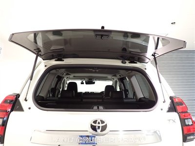 TOYOTA LAND CRUISER PRADO - 5