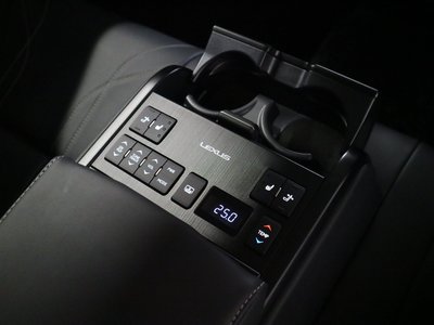2023 Lexus ES — миниатюра 49