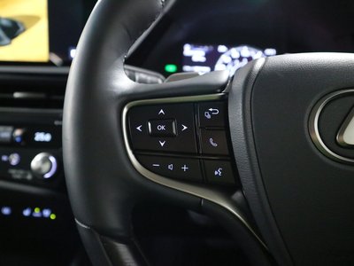 2023 Lexus ES — миниатюра 40