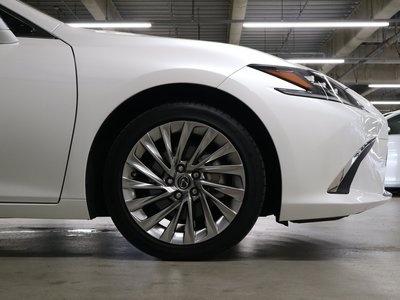 2023 Lexus ES — миниатюра 57