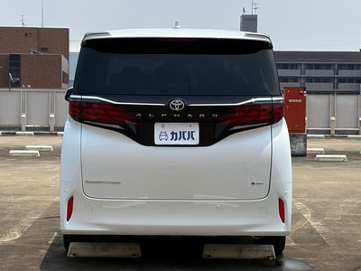 TOYOTA ALPHARD - 4