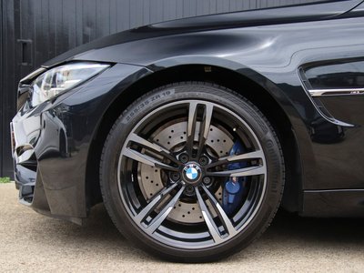 2017 BMW M3 SEDAN — фото 8