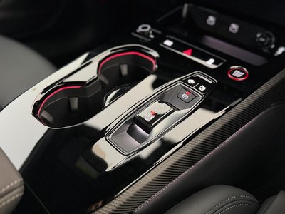 صورة مصغرة 103 لـ 2025 AUDI S5 AVANT
