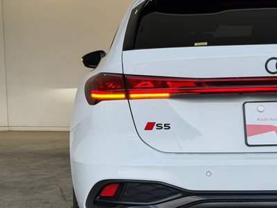 صورة مصغرة 136 لـ 2025 AUDI S5 AVANT