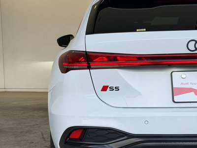 صورة مصغرة 133 لـ 2025 AUDI S5 AVANT