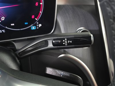 MERCEDES-BENZ GLC - 9