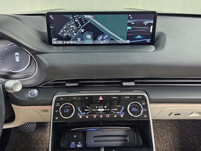 2021 Genesis GV80 — миниатюра 13
