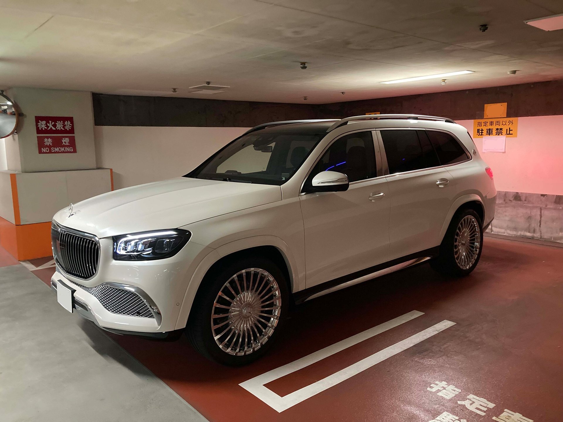 MERCEDES-BENZ GLS MAYBACH - View 1