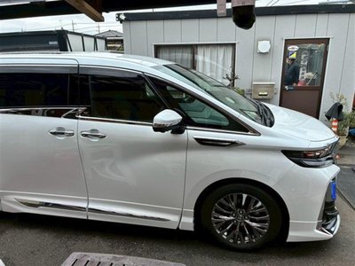 TOYOTA VELLFIRE - 5