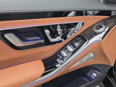 2021 Mercedes-BENZ S-CLASS thumbnail 28