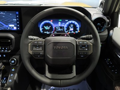 TOYOTA LAND CRUISER 250 - 9