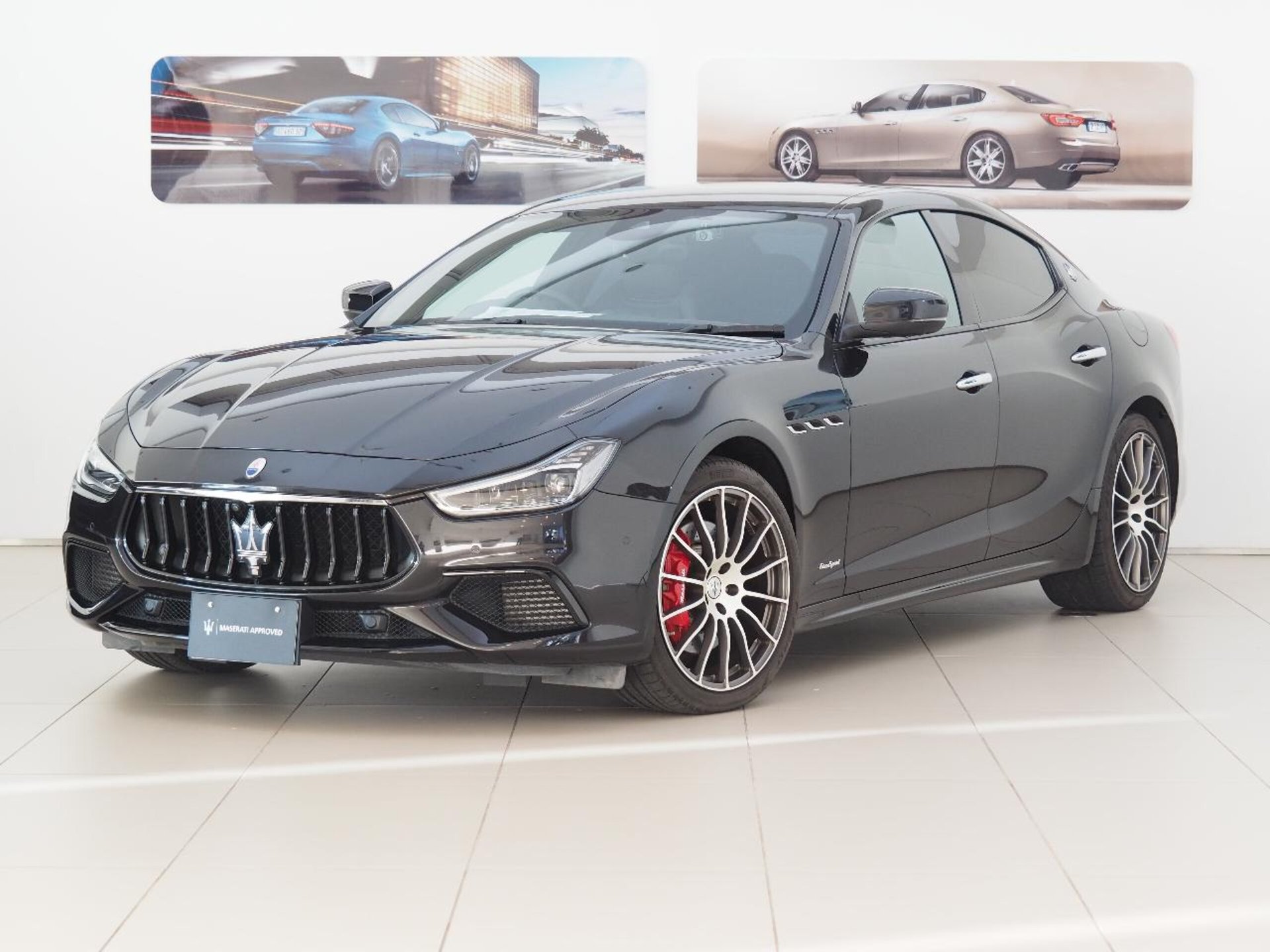 MASERATI GHIBLI - View 1