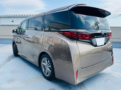 TOYOTA ALPHARD - 3