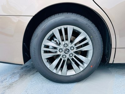 TOYOTA ALPHARD - 8