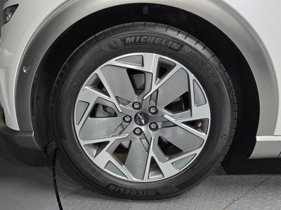 صورة 6 لـ 2022 Genesis GV60