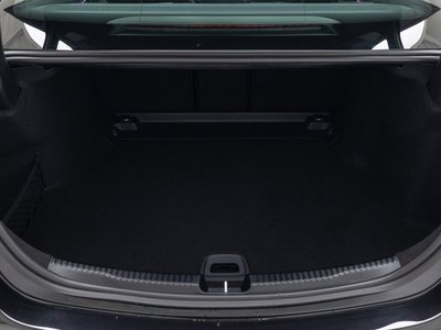 2025 MERCEDES-BENZ C-CLASS 缩略图 11