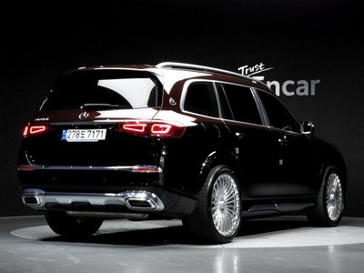 MERCEDES-BENZ GLS - 5