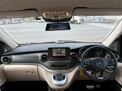 MERCEDES-BENZ V-CLASS - 4