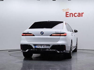 BMW 7 SERIES - 4