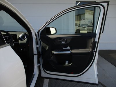 صورة مصغرة 17 لـ 2025 Mercedes-BENZ GLA