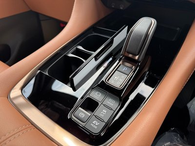 صورة مصغرة 56 لـ 2025 Toyota VELLFIRE