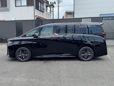 صورة 10 لـ 2025 Toyota VELLFIRE