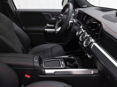 2025 Mercedes-BENZ EQB 照片 9