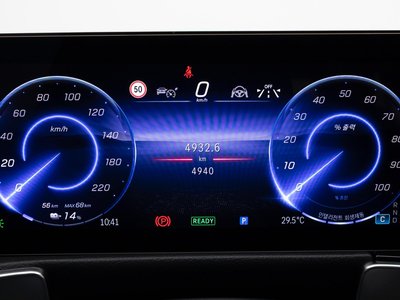 2025 Mercedes-BENZ EQB 照片 8