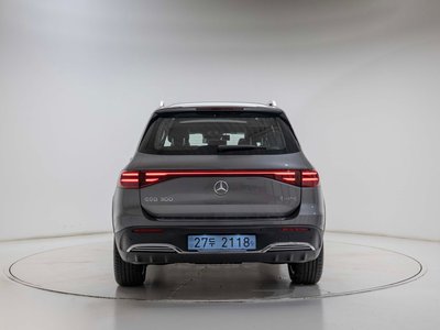 2025 Mercedes-BENZ EQB 照片 3