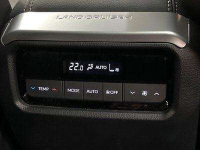 2024 Toyota LAND CRUISER 250 — миниатюра 35
