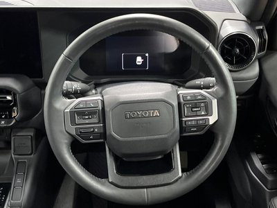 2024 Toyota LAND CRUISER 250 — миниатюра 11