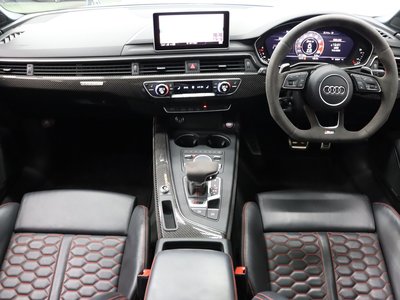 صورة 4 لـ 2020 AUDI RS5 SPORTBACK