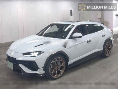 LAMBORGHINI URUS - 4