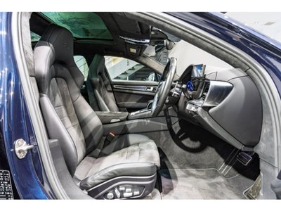 PORSCHE PANAMERA - 3