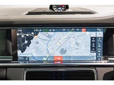 PORSCHE PANAMERA - 8