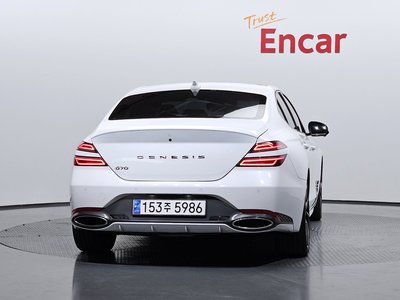 صورة 4 لـ 2021 Genesis THE NEW G70